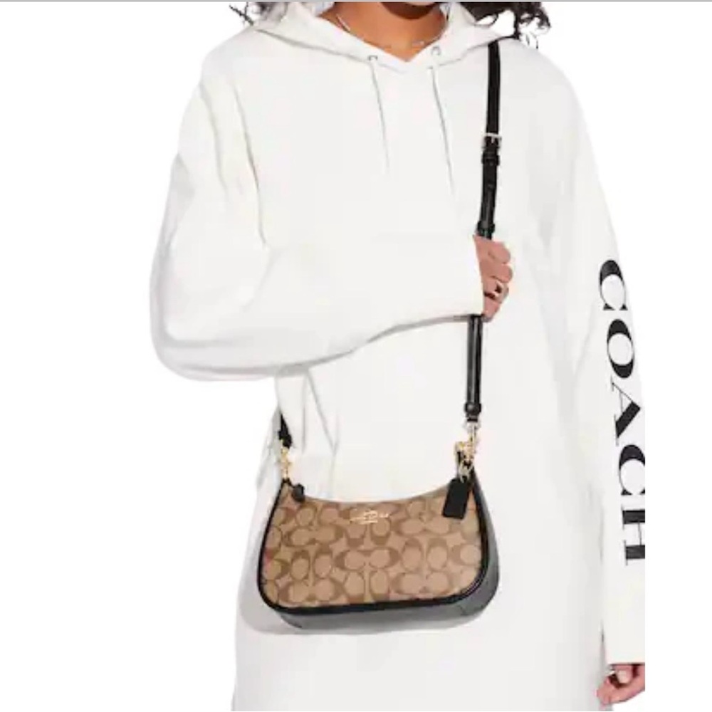 Coach Teri Shoulder Bag in Signature Canvas